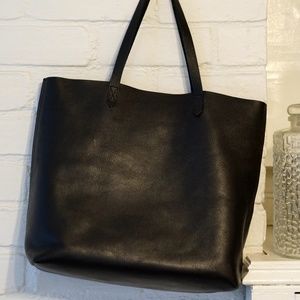 Madewell Transport Tote, True Black